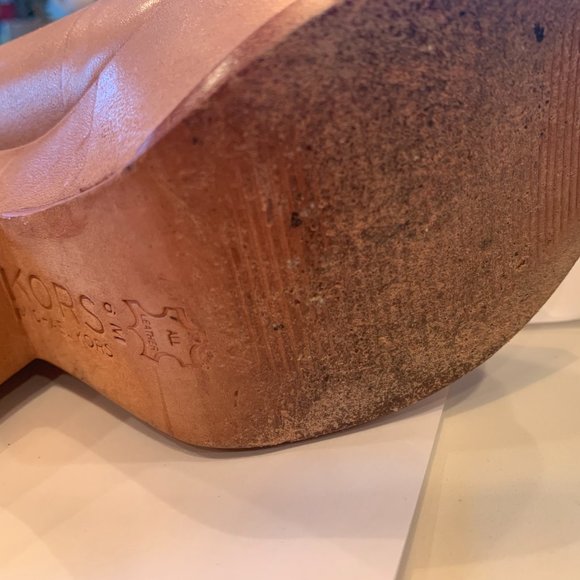 Michael Kors size 6 platform wedges - Picture 4 of 4